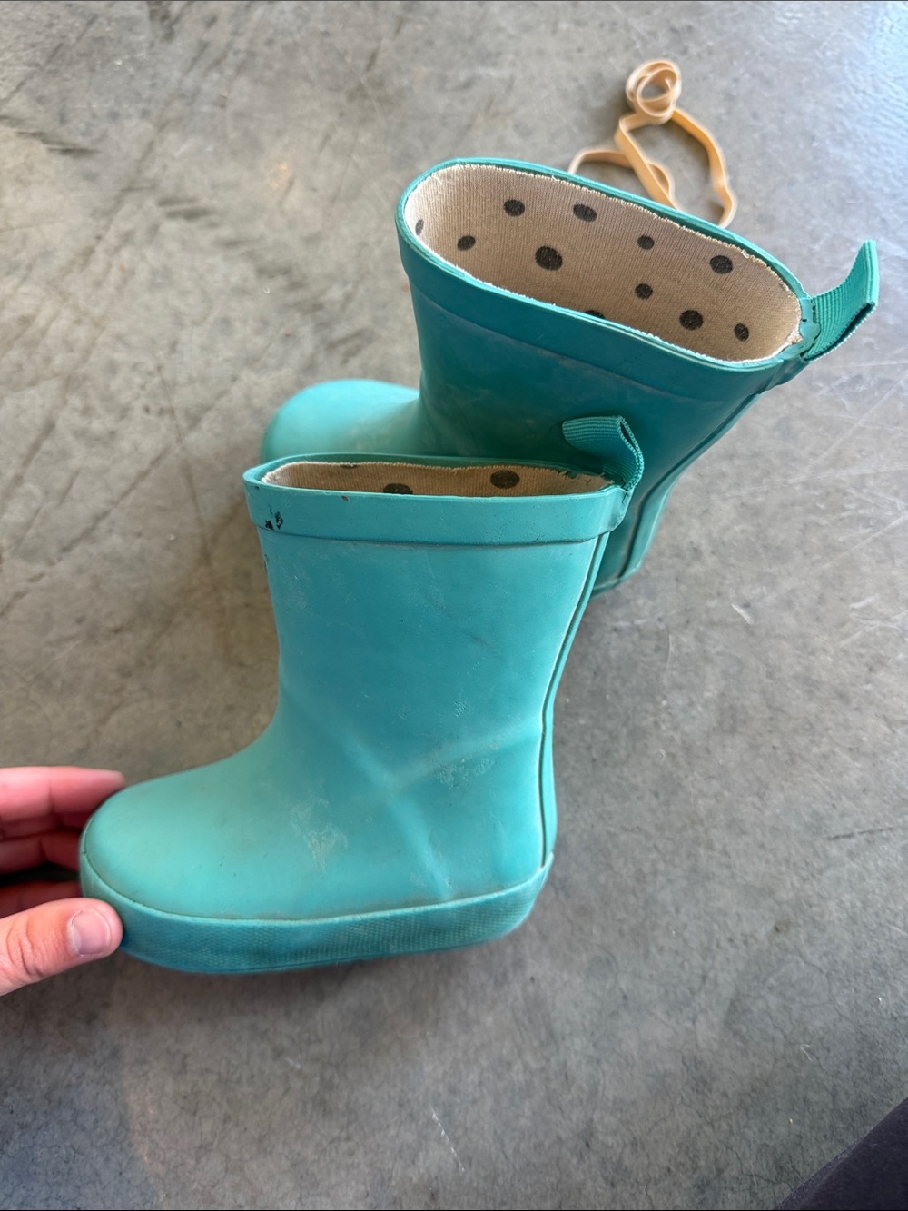 Ten little rain boots